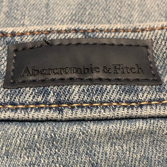 NWT Abercrombie & Fitch brand  women’s Denim Jeans - Picture 3 of 8